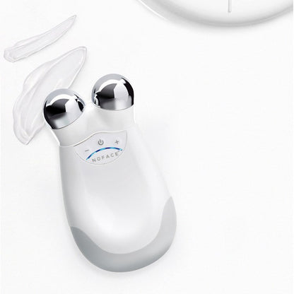 Micro current beauty instrument